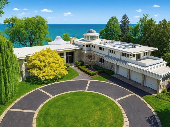 Professional house painting service in Highland Park showing clean, high-end residential interior finishes.